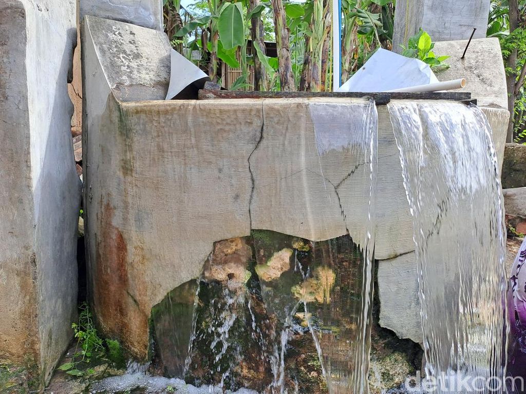 Viral Sumur Airnya Meluap Tumpah-tumpah di Wonogiri, Konon Tertua di Desa