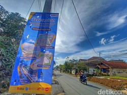Mulusnya Jalan Menuju Kolam Retensi Andir Jelang Kedatangan Jokowi