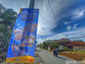 Mulusnya Jalan Menuju Kolam Retensi Andir Jelang Kedatangan Jokowi Mulusnya Jalan Menuju Kolam Retensi Andir Jelang Kedatangan Jokowi