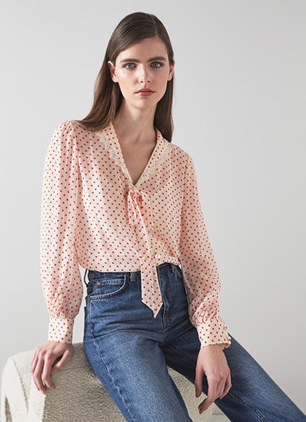 These 9 Fashion and Jewelry Brands Donate a Part of Their Sales to the IWD 2023 Campaign
