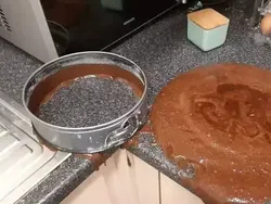 Belum Sempat Matang, 10 Makanan Tumpah Ini Bikin Nyesek