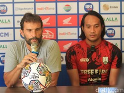 Persis Mau Rebut 3 Poin di Kandang PSM, Leonardo Harap Timnya Main Kolektif