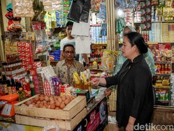 Tinjau Pasar di Sumsel, Puan Soroti Kelangkaan Minyakita