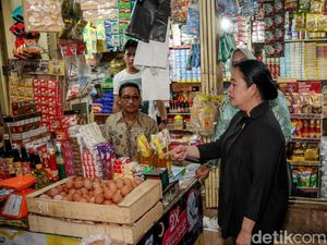 Tinjau Pasar di Sumsel, Puan Soroti Kelangkaan Minyakita Tinjau Pasar di Sumsel, Puan Soroti Kelangkaan Minyakita