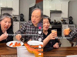 Reaksi Kakek Nenek Korea Saat Coba Saus Cabe dan Pepaya Pertama Kali