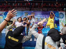 Pengungsi Anak Korban Kebakaran Depo Plumpang Butuh Bantuan Seragam Sekolah