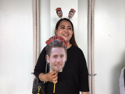 Wanita Surabaya ke WSBK Mandalika Demi Alvaro Bautista, Sempat Selfie Bareng