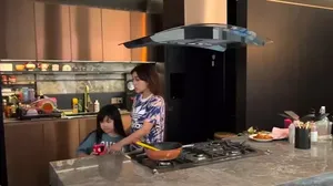 Potret Dapur di Rumah Baru Nisya Ahmad yang Bernuansa Abu-abu