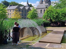 Durbuy, Kota Terkecil di Dunia yang Keindahannya Bagaikan Negeri Dongeng
