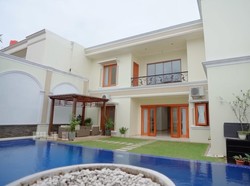 Mau Punya Rumah Mewah di Usia 20 Tahunan Seperti Fuji, Emang Bisa?