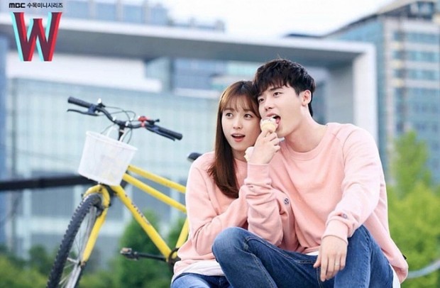 Lee Jong Suk dan Han Hyo Joo