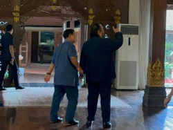 Mengintip Momen Hangat Pertemuan Prabowo dan Paloh di Hambalang