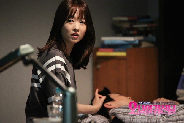 Park Bo Young dalam drama Oh My Ghost yang disutradarai Yoo Je Woon/Foto: asianwiki Park Bo Young dalam drama Oh My Ghost yang disutradarai Yoo Je Woon