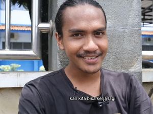 Keren! Mantan Pegawai Pabrik Jualan Cireng Isi Beromzet Jutaan Rupiah Keren! Mantan Pegawai Pabrik Jualan Cireng Isi Beromzet Jutaan Rupiah