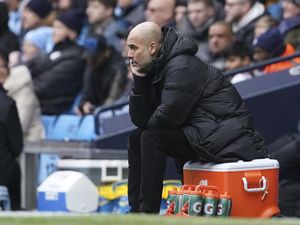 Man City Menang, Guardiola Bisa Santai Nonton Liverpool Vs MU