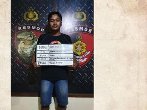 Sopir Ojol Bobol Jutaan Rupiah dari Rekening Nasabah Bank BUMN Sopir Ojol Bobol Jutaan Rupiah dari Rekening Nasabah Bank BUMN