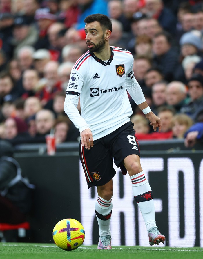 Bruno Fernandes Soccer Football - Premier League - Liverpool v Manchester United - Anfield, Liverpool, Britain - March 5, 2023 Manchester United's Bruno Fernandes in action REUTERS/Carl Recine EDITORIAL USE ONLY. No use with unauthorized audio, video, data, fixture lists, club/league logos or 'live' services. Online in-match use limited to 75 images, no video emulation. No use in betting, games or single club /league/player publications. Please contact your account representative for further details.