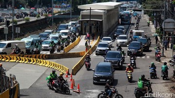 Pramono Kaji Ulang Penerapan Ganjil Genap di Jl Gajah Mada dan Hayam Wuruk