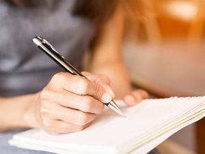 7 Contoh Soal PTS Bahasa Indonesia Kelas 9 Semester 2 7 Contoh Soal PTS Bahasa Indonesia Kelas 9 Semester 2
