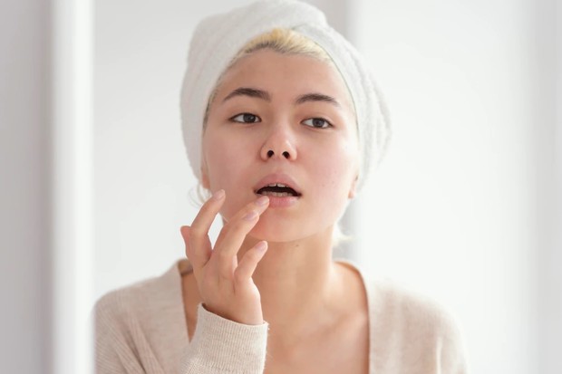 Illustration of caring for lips/ Photo: Freepik.com/freepik