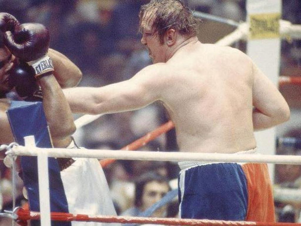 Kisah Chuck Wepner, Rocky di Dunia Nyata yang Pernah Jatuhkan Muhammad Ali Kisah Chuck Wepner, Rocky di Dunia Nyata yang Pernah Jatuhkan Muhammad Ali