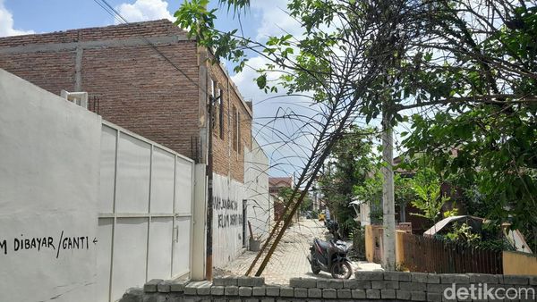 Potret Perumahan di Medan yang Akses Jalannya Ditutup Pensiunan TNI
