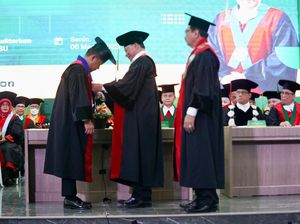 Apa Syarat Mendapatkan Gelar Profesor di Indonesia? Begini Aturannya Apa Syarat Mendapatkan Gelar Profesor di Indonesia? Begini Aturannya