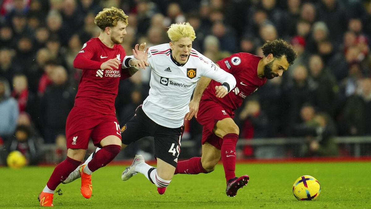 Susunan Pemain Liverpool vs Manchester United. (Foto: AP/Jon Super)