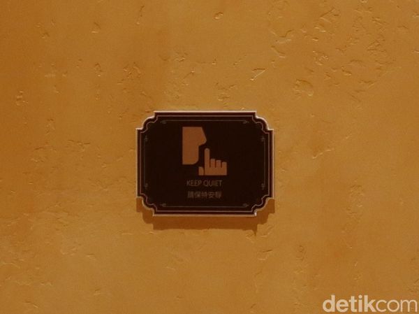 Potret Musala Satu-satunya di Disneyland Hong Kong, Tenang Banget!