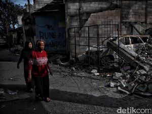 Warga Plumpang Tolak Relokasi, Minta Depo Pertamina yang Pindah Warga Plumpang Tolak Relokasi, Minta Depo Pertamina yang Pindah