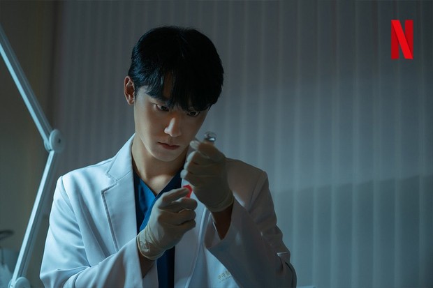 Still Cut Lee Do Hyun / Foto : twitter.com/netflixkr Still Cut Lee Do Hyun / Foto : twitter.com/netflixkr