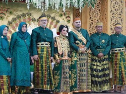 Pria Afganistan Nikahi Gadis Wajo dengan Mahar 600 Gram Dikenal Taat Ibadah