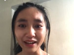 Gadis yang Viral karena Tas Charles & Keith Dituduh Netizen Pura-pura Miskin Gadis yang Viral karena Tas Charles & Keith Dituduh Netizen Pura-pura Miskin