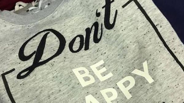 10 Desain Gagal yang Bikin Orang-orang Salah Paham