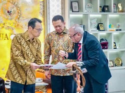 Bertemu Dubes Jepang, Bamsoet Bahas Perjodohan Sirkuit Sentul-Suzuka