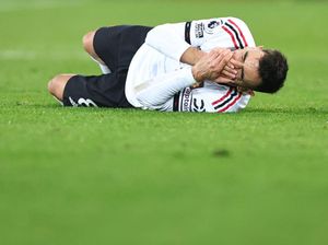 Bruno Fernandes Akting Kesakitan, Vidic Dulu Berdarah-darah