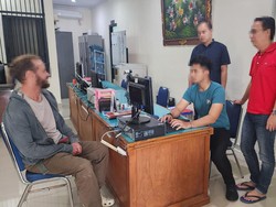 Diduga Jadi Fotografer di Bali, Bule Rusia Diperiksa Imigrasi Denpasar