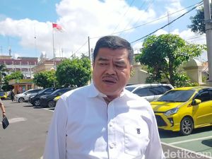 Bupati Lampung Tengah Akui Titipkan Mahasiswa ke FK Unila Bupati Lampung Tengah Akui Titipkan Mahasiswa ke FK Unila