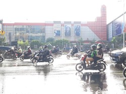 Misterius! Sumber Genangan Jalan Pondok Indah Belum Ditemukan