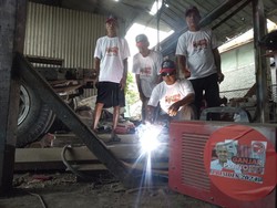 Sopir Truk Pendukung Ganjar Gelar Sosialisasi Keselamatan Berkendara