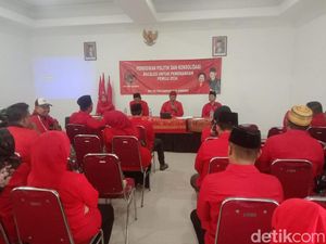Targetkan 12 Kursi di 2024, PDIP Sumenep Konsolidasi Kumpulkan Bacaleg Targetkan 12 Kursi di 2024, PDIP Sumenep Konsolidasi Kumpulkan Bacaleg