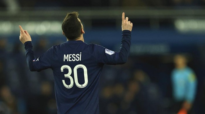 PSG's Lionel Messi celebrates after scoring his side's opening goal during the French League One soccer match between Paris Saint-Germain and Nantes at the Parc des Princes in Paris, Saturday, March 4, 2023. (AP Photo/Aurelien Morissard)