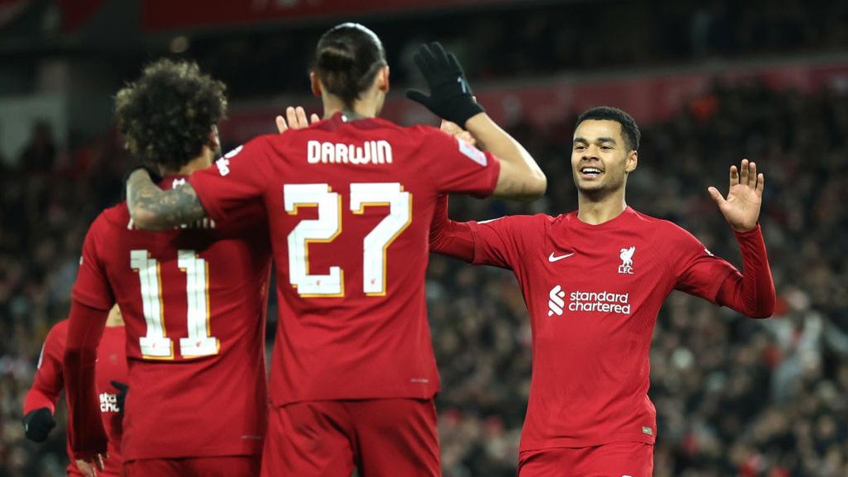 Salah, Nunez, dan Gakpo bisa menjadi trio lini depan Liverpool yang mematikan di masa depan. Foto: Getty Images/Naomi Baker