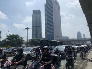 Cerita Warga Jaksel Lelah Terjebak Macet Setiap Pagi di Pancoran Cerita Warga Jaksel Lelah Terjebak Macet Setiap Pagi di Pancoran