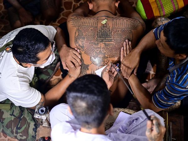 Meriahnya Festival Tato yang Penuh Magis di Thailand