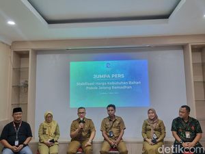 Stok dan Harga Kebutuhan Pokok di Surabaya Dipastikan Aman Selama Ramadan Stok dan Harga Kebutuhan Pokok di Surabaya Dipastikan Aman Selama Ramadan