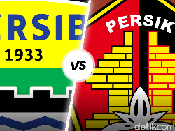 Persib Belum Mampu Jebol Gawang Persik di Babak Pertama
