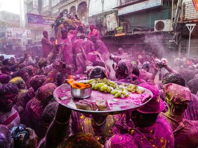 Potret Kemeriahan Festival Holi di India
