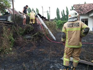 Gudang Mebel di Ceper Klaten Hangus gegara Bakar Sampah