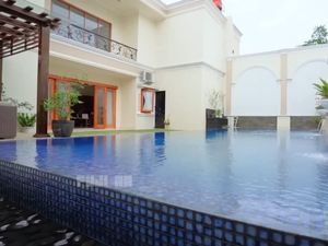 9 Potret Rumah Mewah Fuji, Dibeli Cash Rp 13,5 Miliar di Usia 20 9 Potret Rumah Mewah Fuji, Dibeli Cash Rp 13,5 Miliar di Usia 20